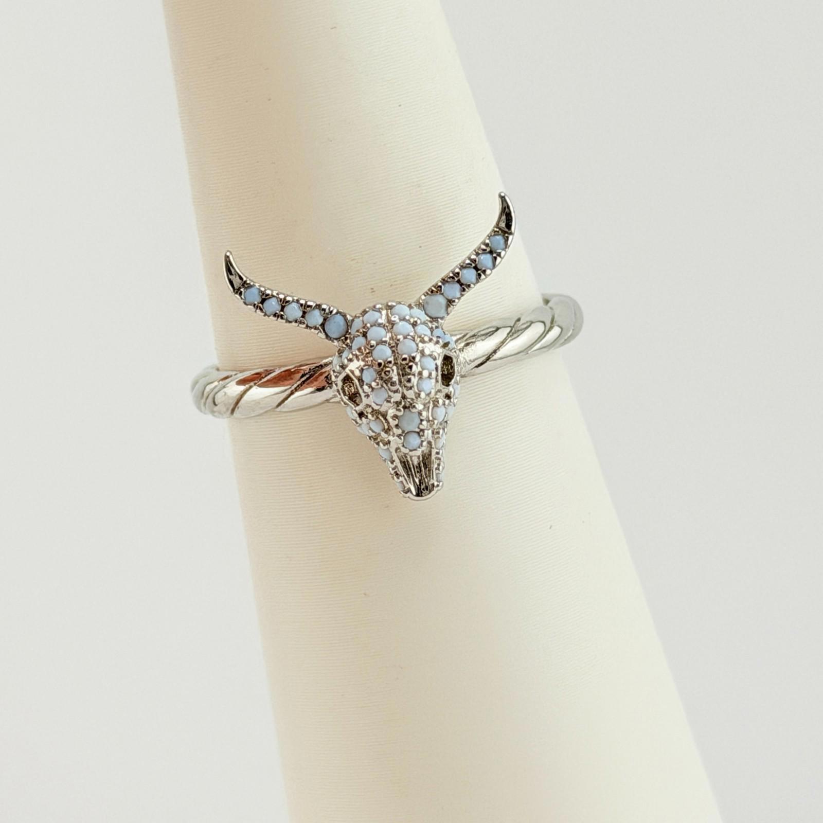 Bomb Party Desert Queen Sz 9 The Sparkling Bull White Magnesite Rhodium Rbp3818